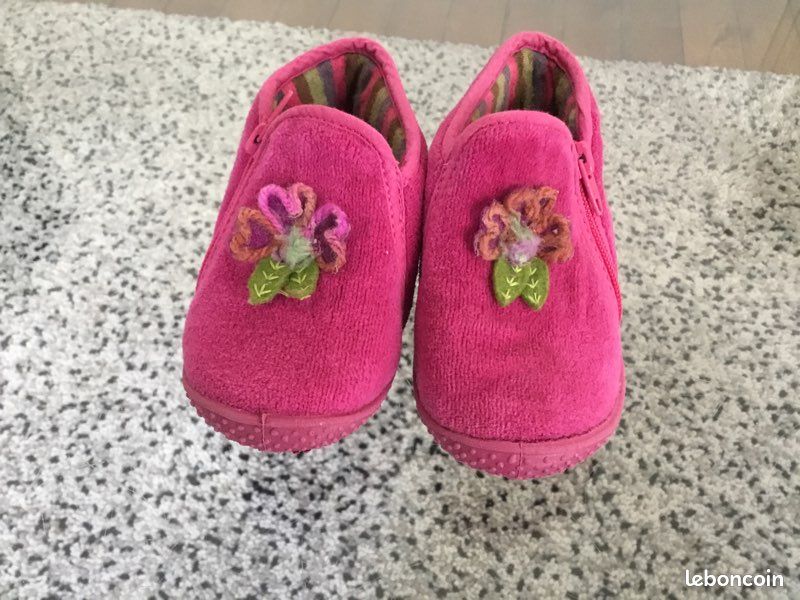 Chaussons T21 sam1 (image 1)