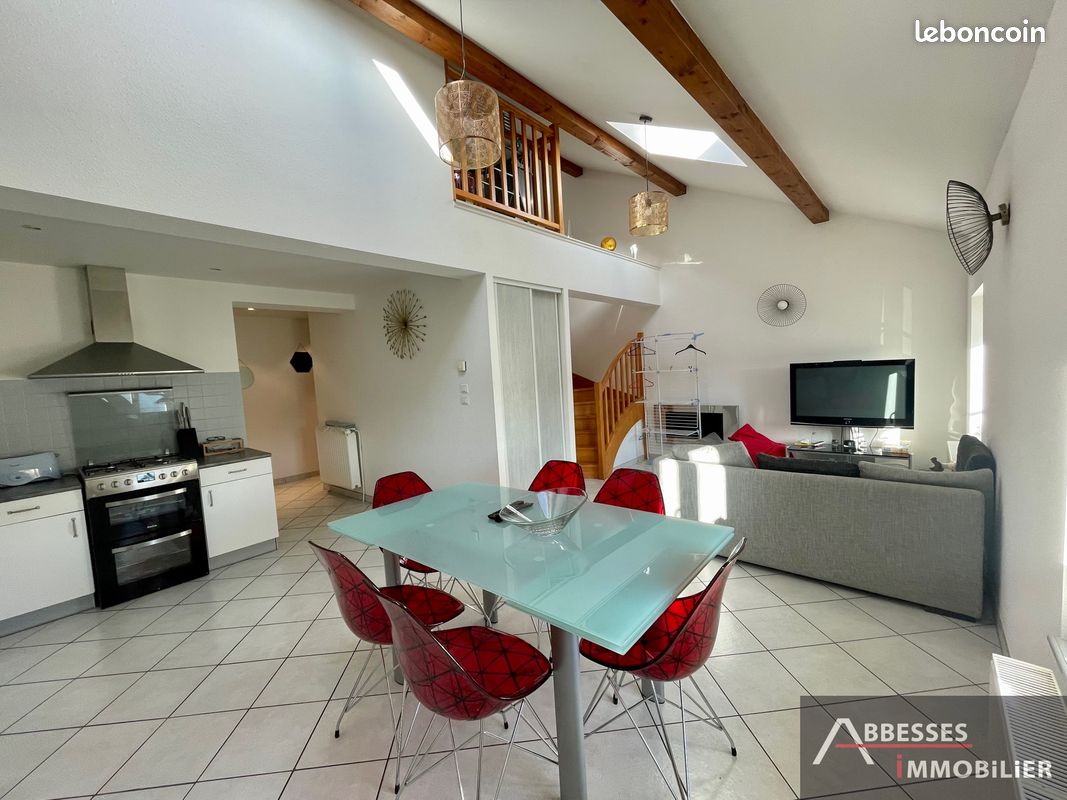 Appartement 3 pièces 77 m² · à Saint-Amé · 77 m² · 600 €