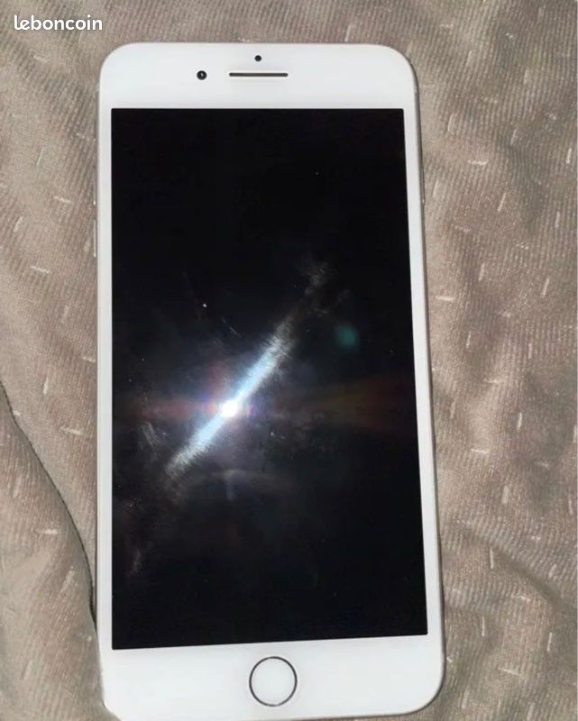 IPhone 8 Plus (image 2)