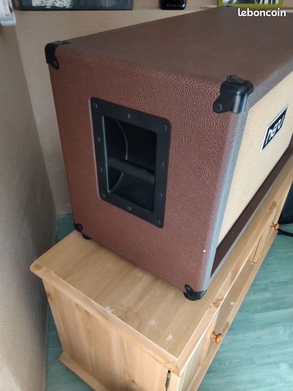 Cab. Hesu 2x12 vintage 30 avec housse (image 9)