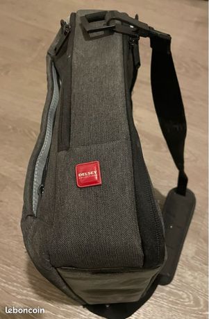 Sac à Air Delsey Paris Châtelet – Noir, D'occasion