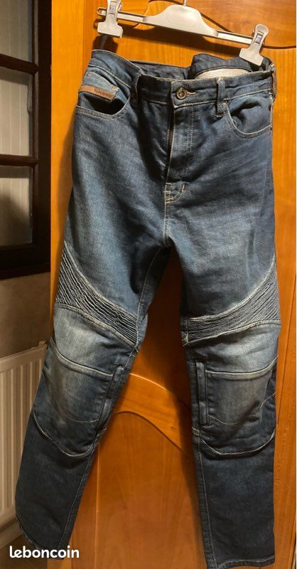Jean femme moto bleu foncé renforcé avec coques taille 42 (image 1)