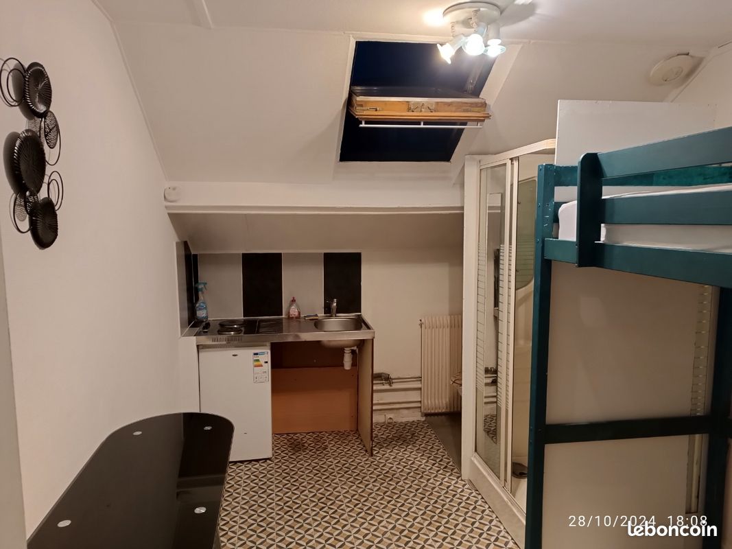Appartement 1 pièce 11 m² · à Dijon · 11 m² · 365 €/mois
