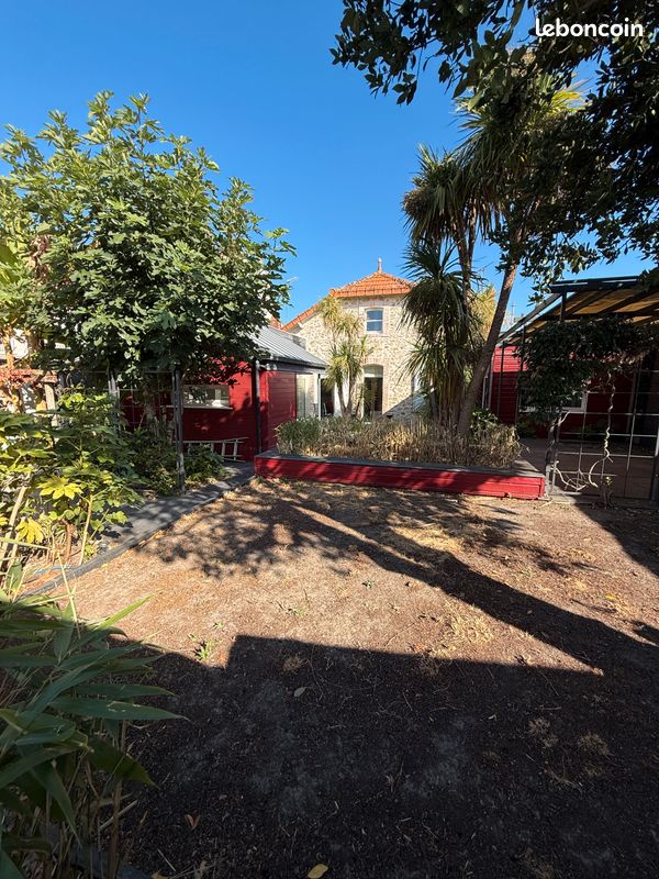Maison 5 pièces 132 m² · à La Roche-sur-Yon · 131,5 m² · 446 500 €