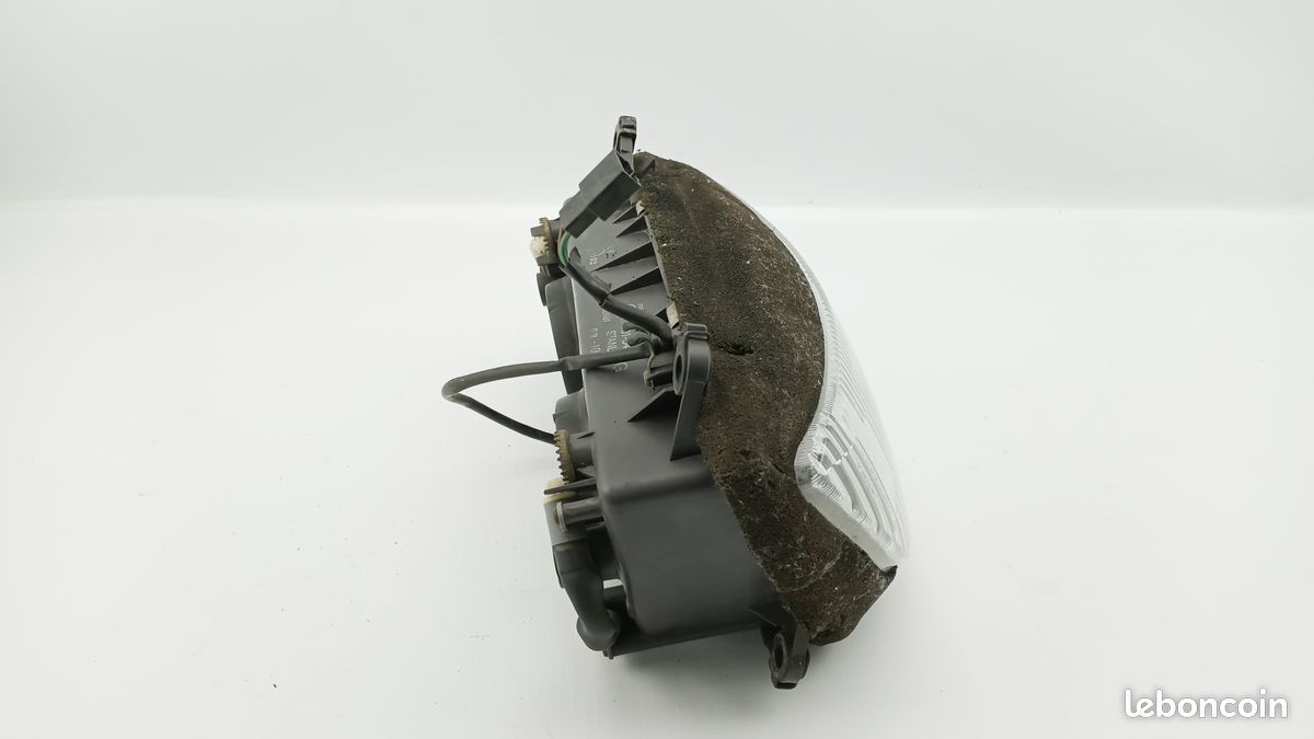 Optique (feux)(phare) HONDA CBR 1000 F 1993 - 1996 (image 2)