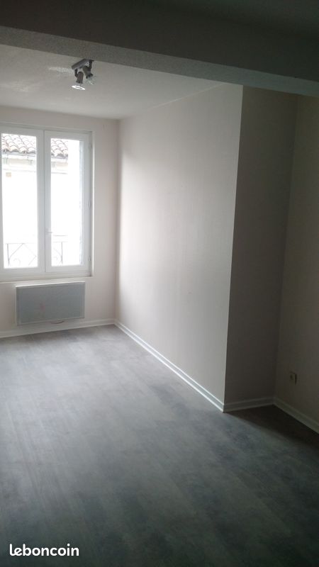 Appartement 3 pièces 60 m² · à Aurillac · 60 m² · 440 €