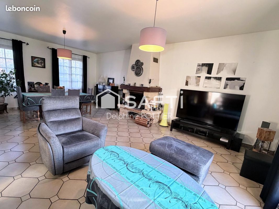 Propriété 6 pièces 151 m² (image 3)