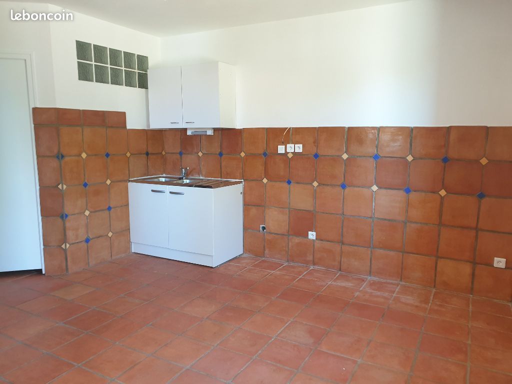 Appartement 2 pièces 35 m² · à Oraison · 35 m² · 550 €/mois