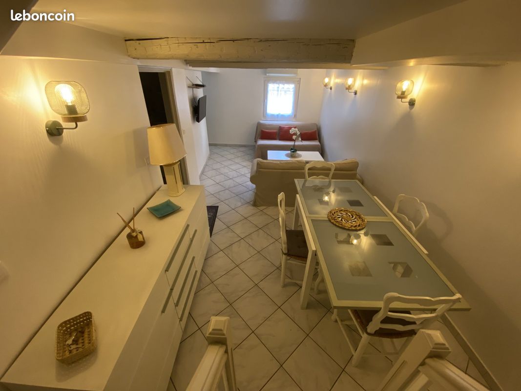 Appartement 3 pièces 51 m² · à Toulon · 51 m² · 690 €
