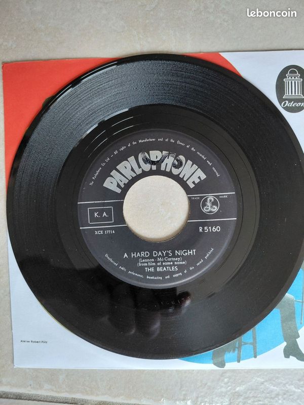 Beatles Lot 7 vinyle 45t vintage années 60 et 70 Pressage France, UK, Belgique etc.. Bon état· (image 13)