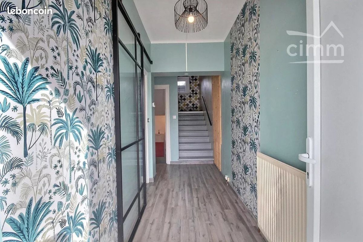 Maison 7 pièces 113 m² · à Valgelon-la Rochette · 113 m² · 235 000 €