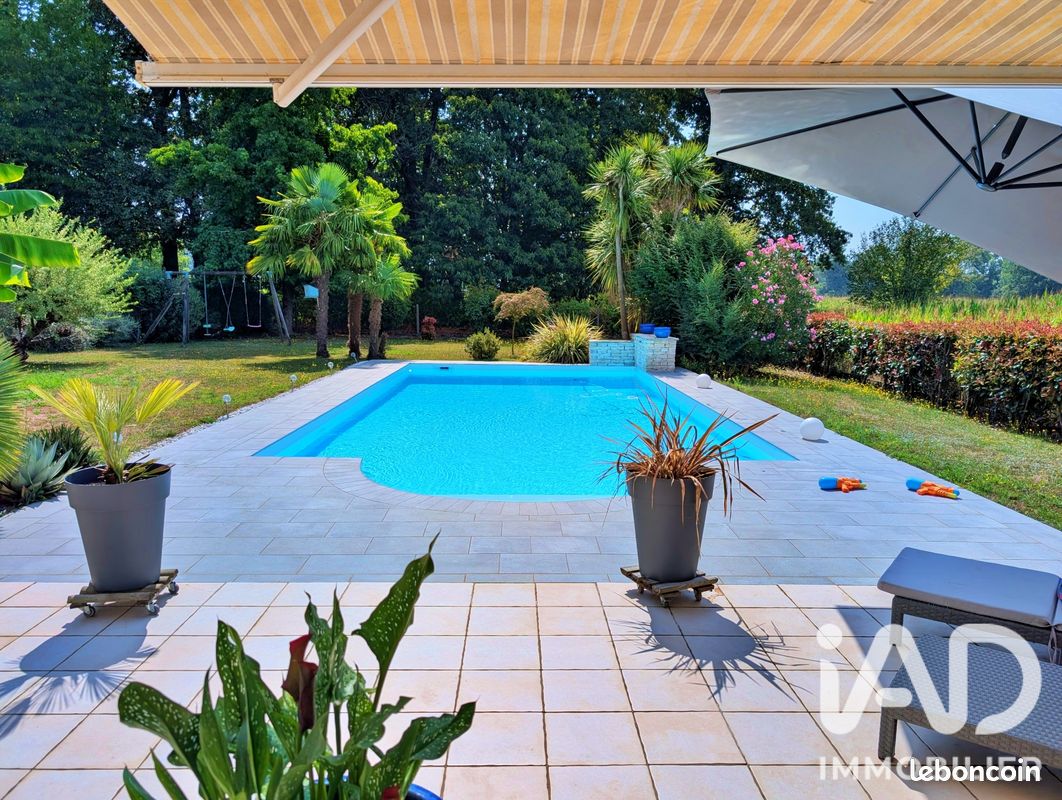 Maison 5 pièces 151 m² · à Montardon · 151 m² · 498 000 €