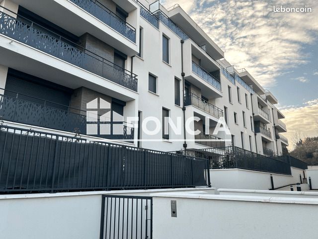 Appartement a louer noisy-le-grand - 3 pièce(s) - 59 m2 - Surfyn