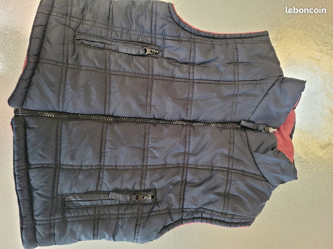 Veste polaire, reversible, sans manches (image 1)