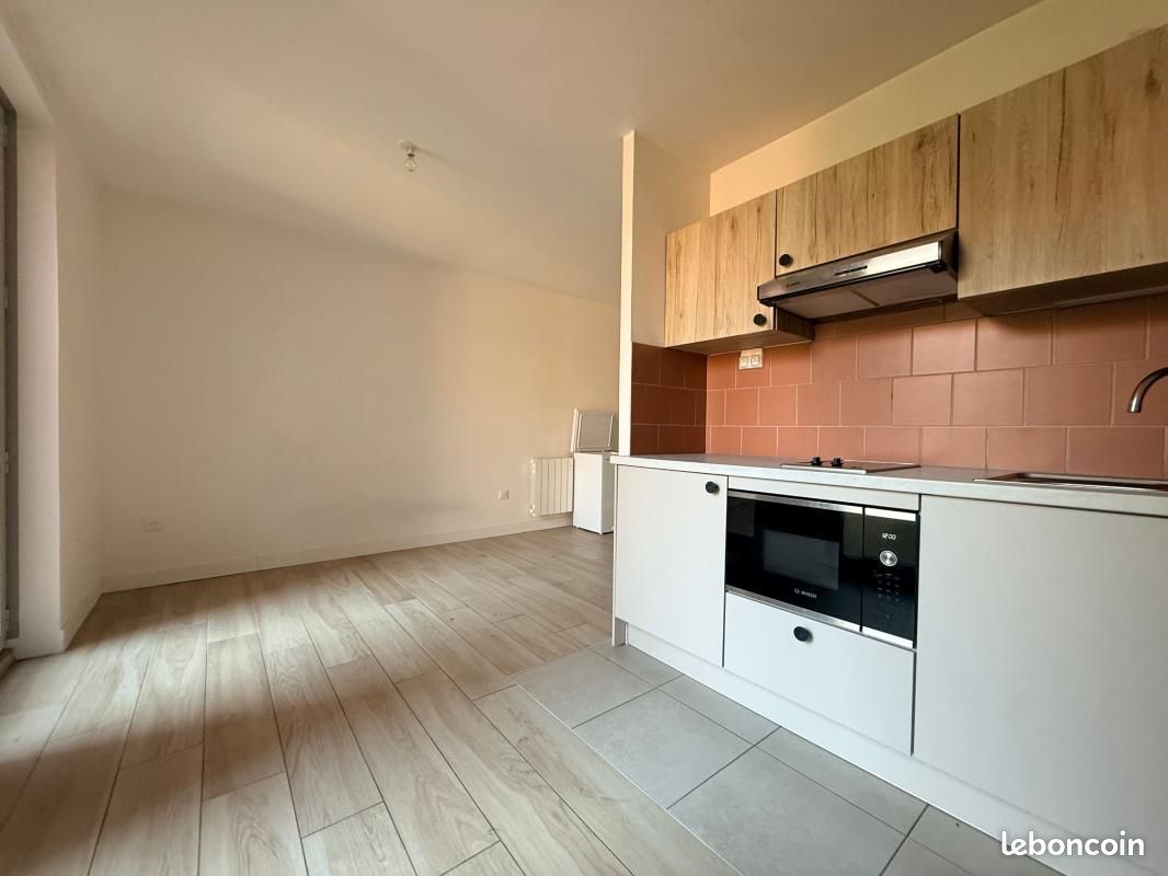 Appartement 1 pièce 25 m² · à Armentières · 25 m² · 389 €