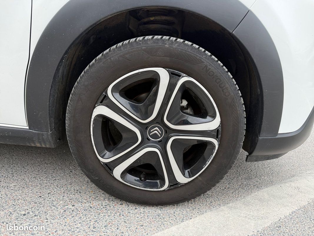 CITROEN C3 1.5 BlueHDi 100 SS BVM6 Feel - Entretien complet Citroën - Courroie de distribution OK (image 15)
