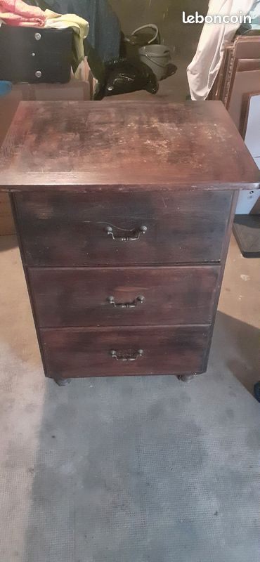 Commode en bois massif 3 tiroirs (image 1)