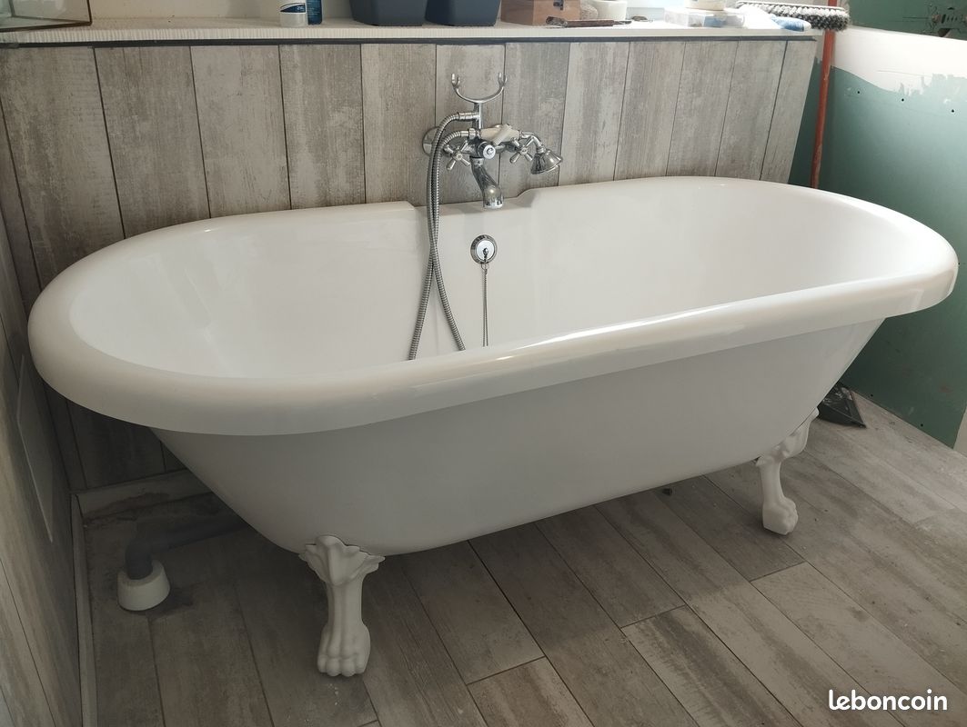 Baignoire sur pieds (image 1)