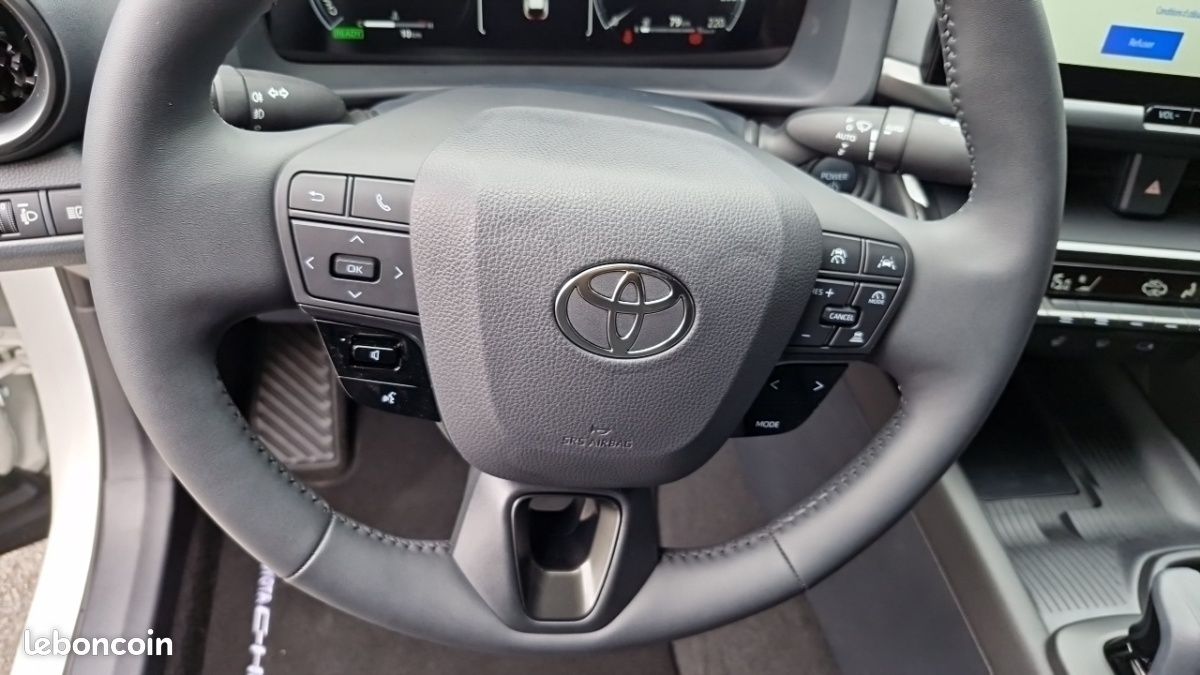 Toyota C-HR 1.8 Hybride 140 Design (image 19)