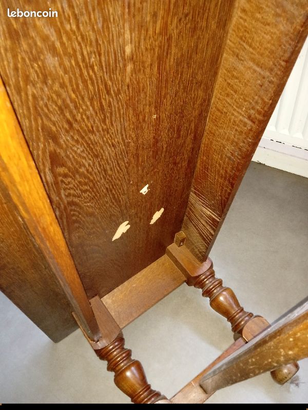 Table basse en bois (image 1)