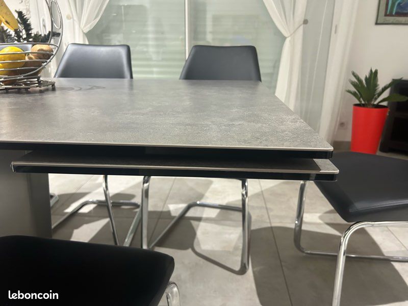 Table à manger Roche Bobois Nephtis (image 4)