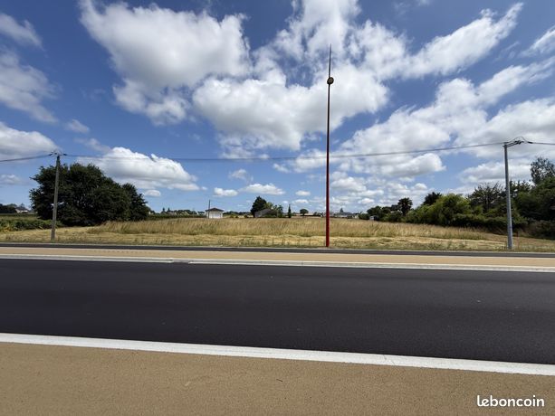 Terrain 7675 m² Lacq