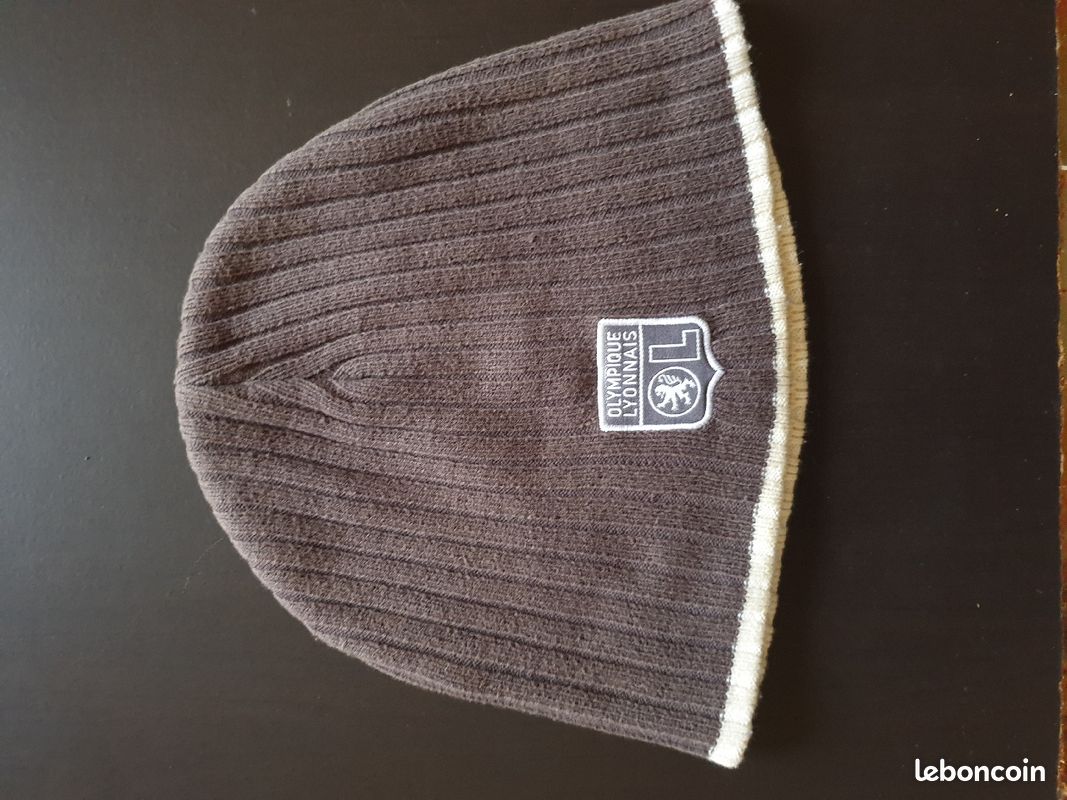 Bonnet umbro OL (image 1)