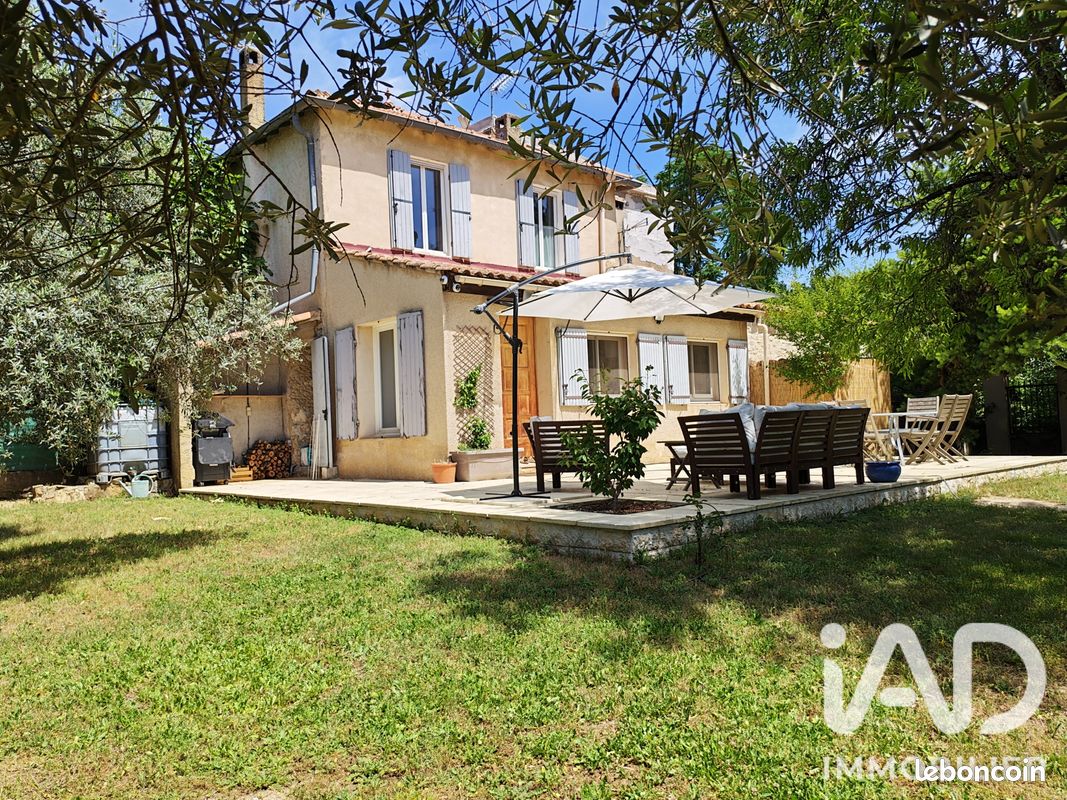 Maison 5 pièces 101 m² · à Peypin-d'Aigues · 101 m² · 349 000 €