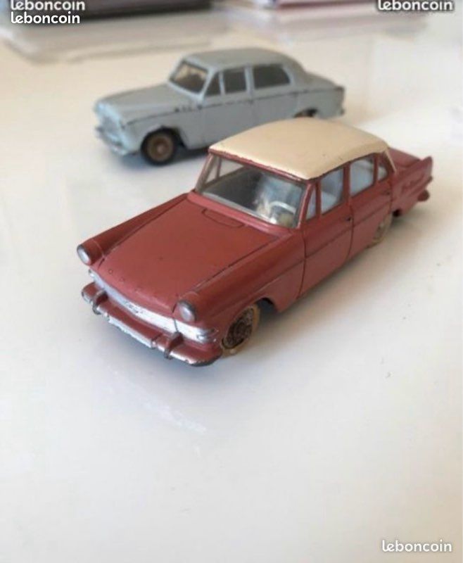 OPEL REKORD DINKY TOYS modèle et boite d'ORIGINE . hc EUR 96,00