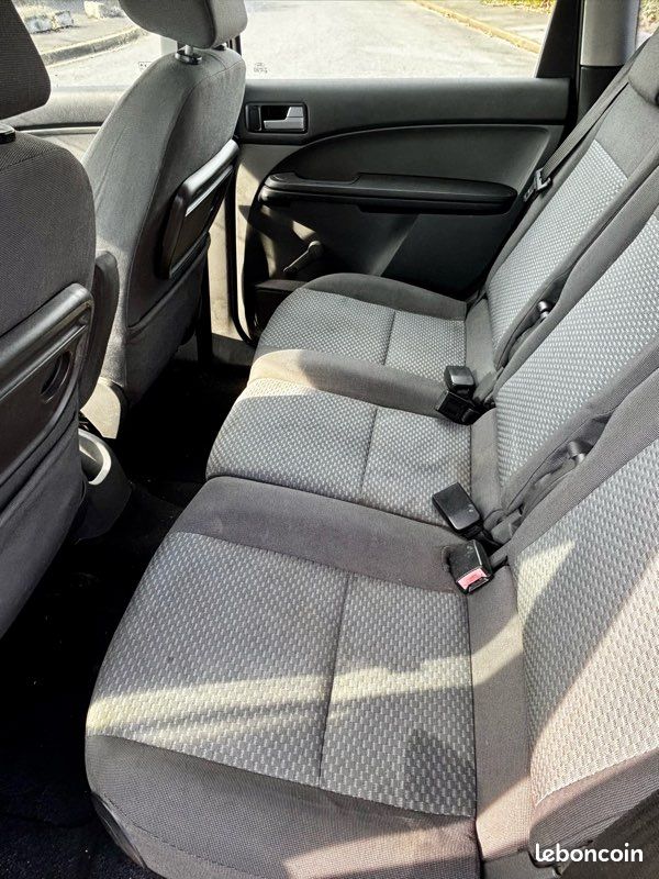 ✅FORD FOCUS C-MAX 1.8 tdci TREND CONTROLE TECHNIQUE OK✅ (image 4)