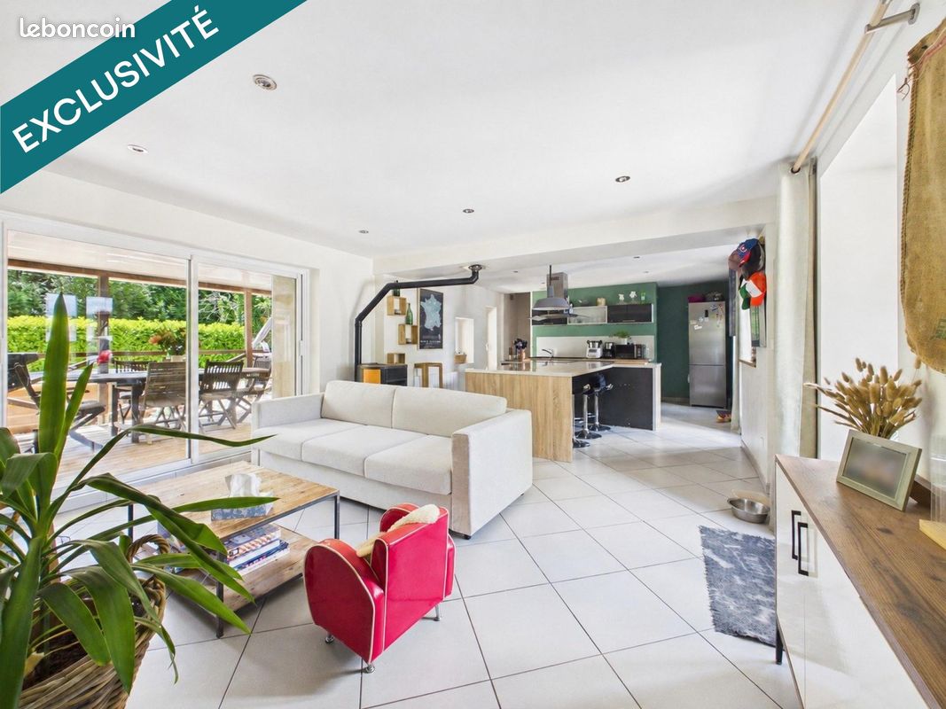 Maison 5 pièces 101 m² · à Gray · 101 m² · 198 000 €