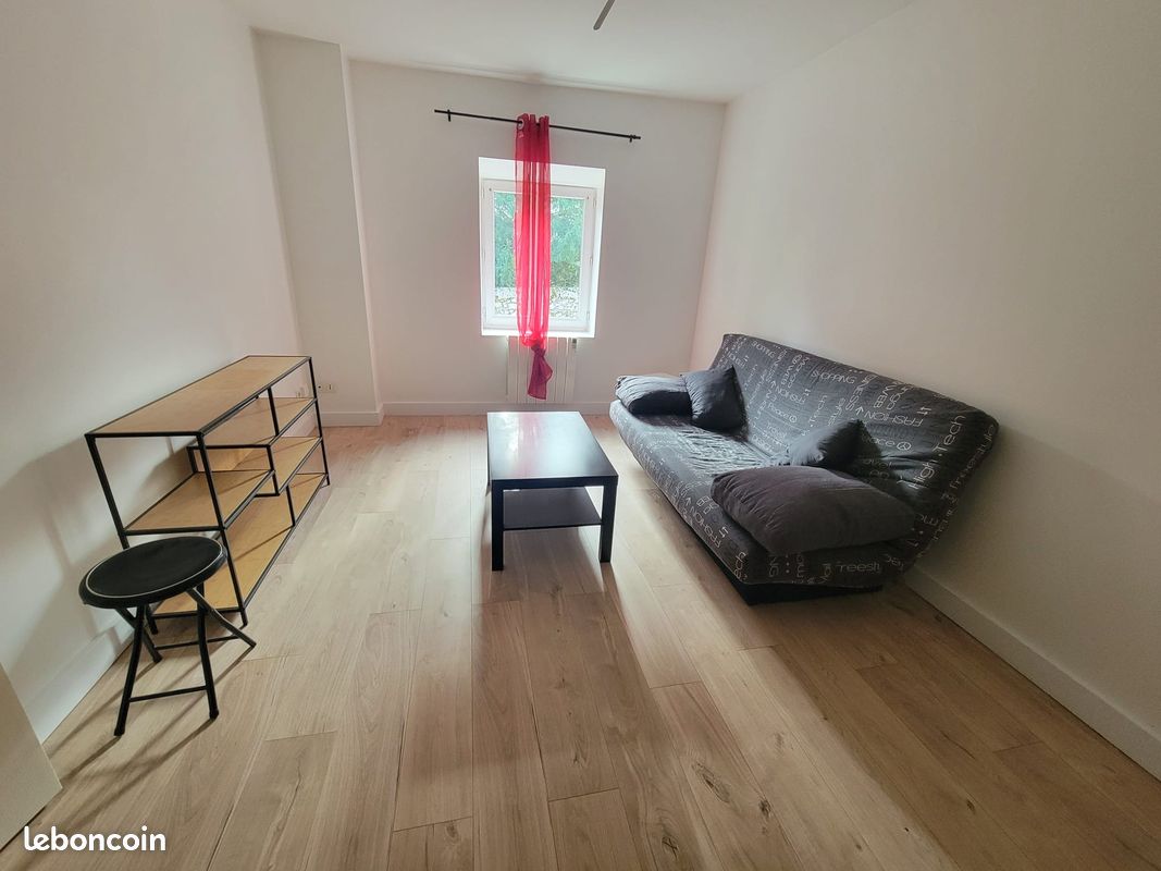 Appartement 1 pièce 30 m² · à Sassenage · 30 m² · 470 €