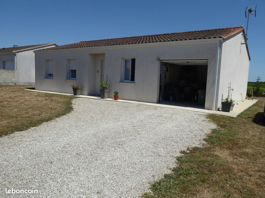 Maison 4 pièces 90 m² · à Foussignac · 90 m² · 740 €/mois