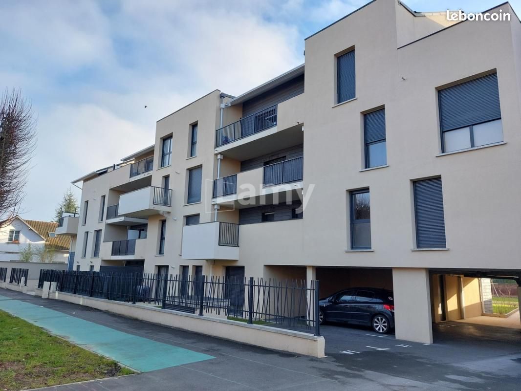 Appartement 3 pièces 69 m² · à Crépy-en-Valois · 69 m² · 852 €/mois