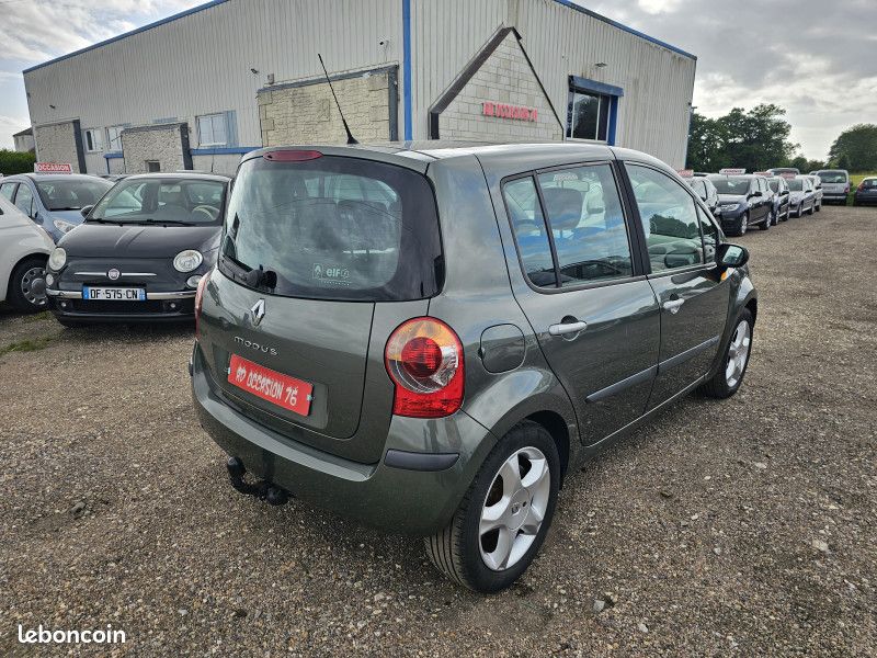 Renault MODUS 1.6 16V 110CH CONFORT PACK CLIM DYNAMIQUE (image 14)