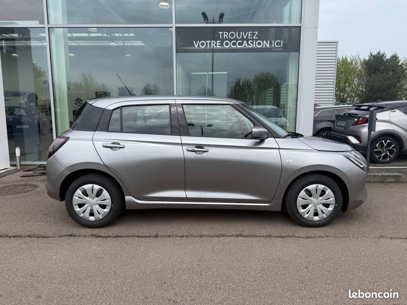 Suzuki Swift 1.2 Hybrid 83ch Avantage (image 4)