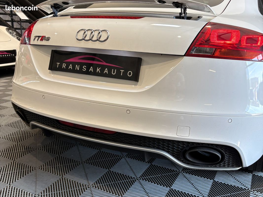 AUDI TT RS COUPE 2.5 TFSI 340 Quattro / BOSE / SIEGE CHAUFFANT / APPLE CARPLAY / ETAT IRREPROCHABLE (image 9)