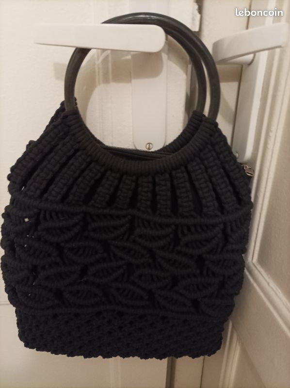 Petit sac noir neuf (image 1)