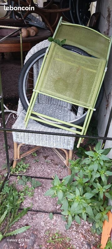 Vends divers objets chaises déco lustre cages frigo ect (image 4)