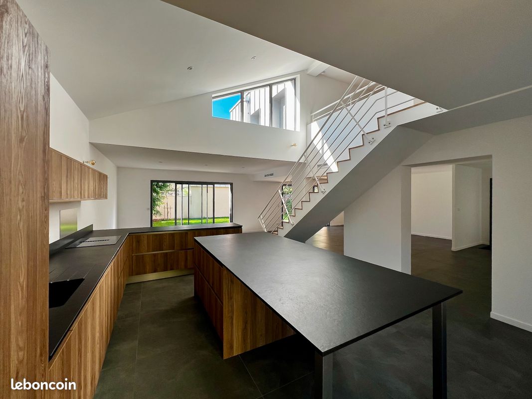 Maison 5 pièces 180 m² · à Le Bouscat · 180 m² · 1 048 000 €