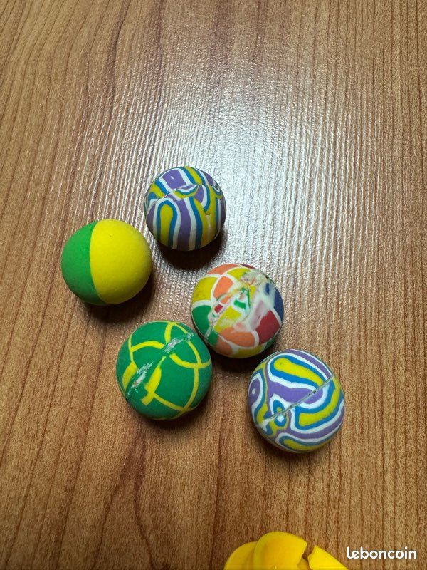 Jeu pour propulser les balles rebondissantes avec 5 balles (image 3)