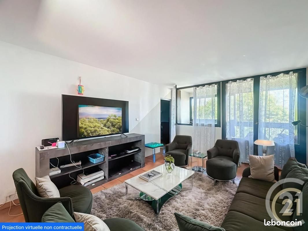 Appartement 4 pièces 73 m² · à Arles · 73 m² · 98 000 €