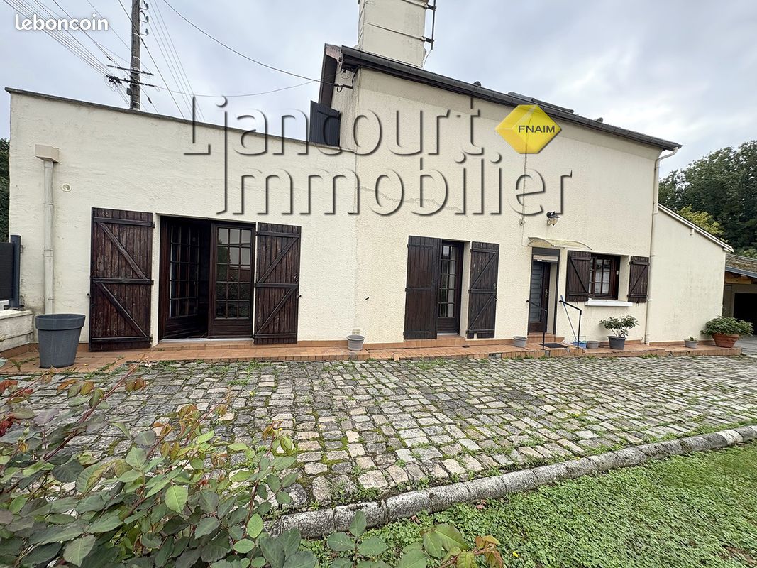 Maison 4 pièces 79 m² · à Saint-Just-en-Chaussée · 79 m² · 148 000 €
