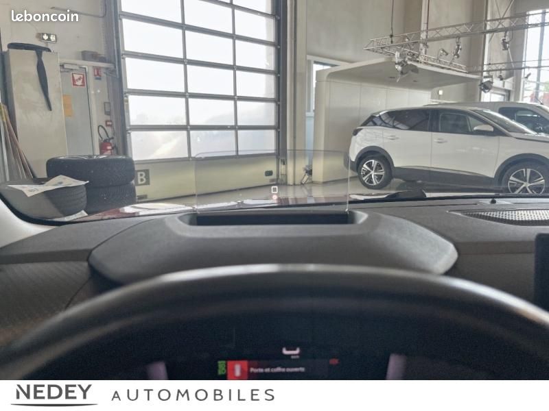 Citroen C4 PureTech 130ch S&S Shine (image 20)