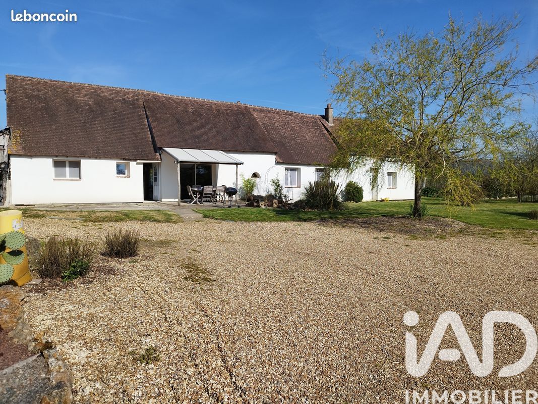 Maison 6 pièces 146 m² · à Danzé · 146 m² · 231 000 €