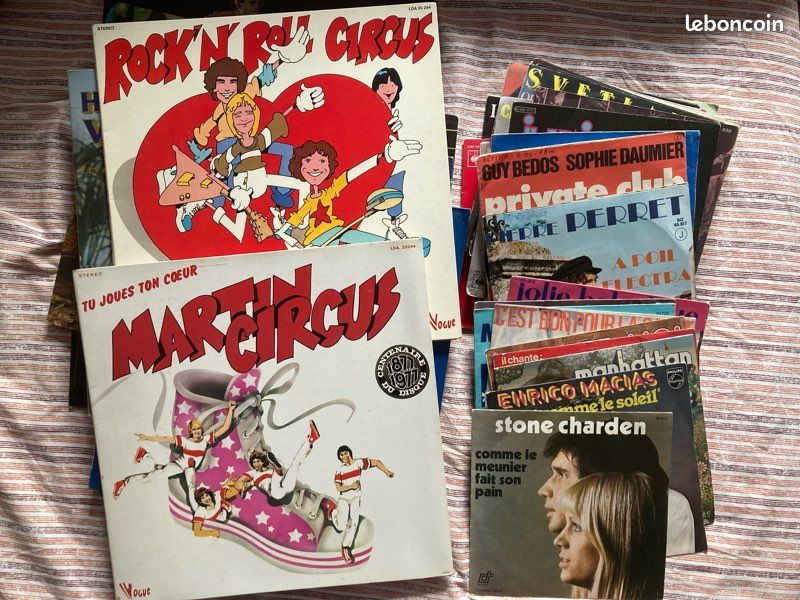 Lot 42 vinyles (image 1)