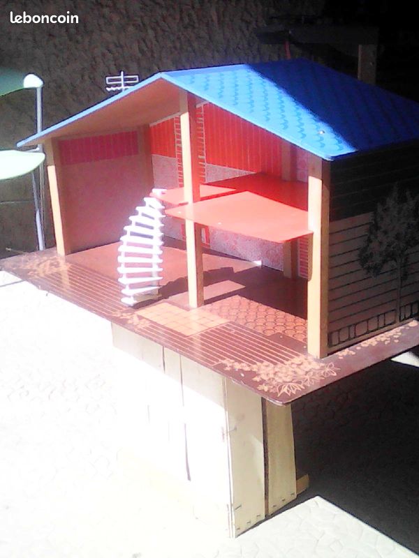 Maison de poupée (image 2)