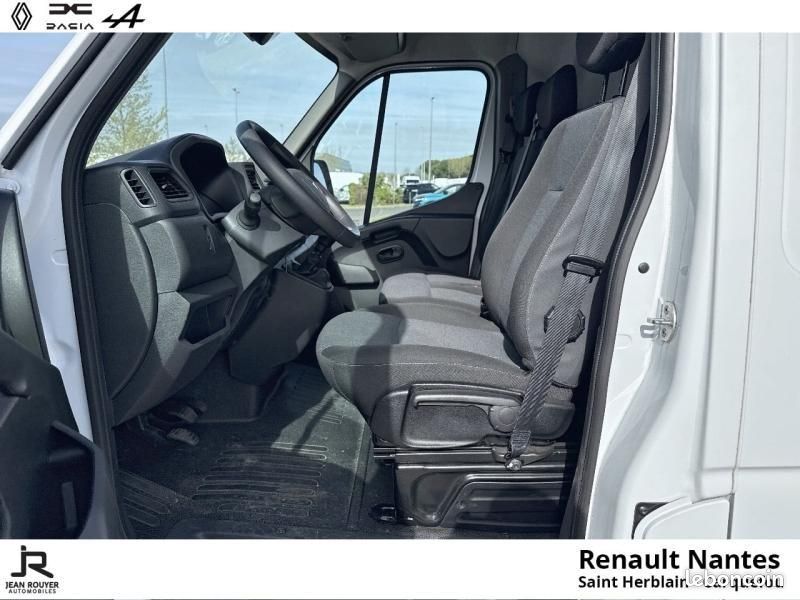 Renault Master Fg F3500 L3H3 2.3 Blue dCi 135ch Confort Euro6 (image 7)