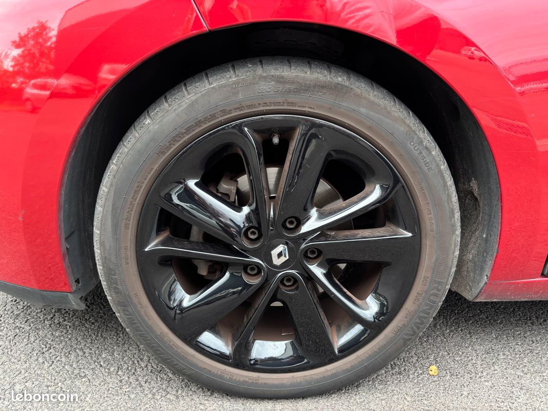 RENAULT Mégane III 1.6 DCi 130ch Bose - Garantie 6 mois - Entretien complet ✅ (image 11)