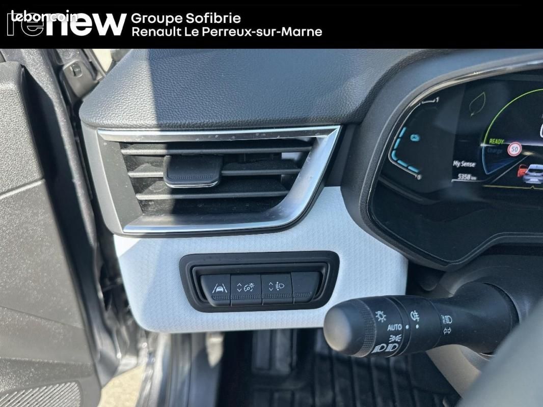 Renault Clio V E-Tech full hybrid 145 Techno (image 17)